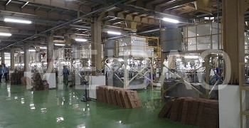 The detergent powder production line with an annual output of 200,000 tons was put into operation